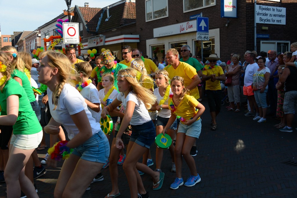 ../Images/Zomercarnaval Noordwijkerhout 2016 230.jpg